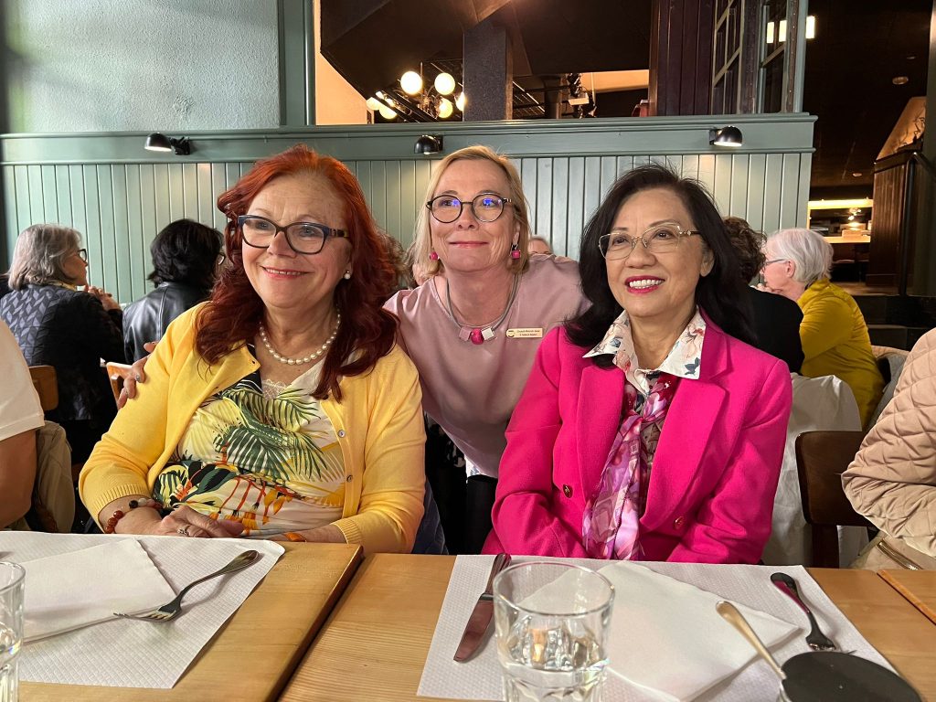 Zuerich75Jahrfeier_21.33.30